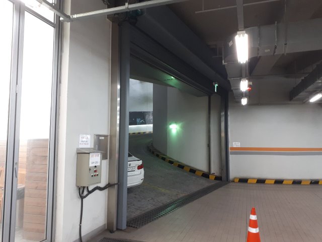 AL스피드도어_BMW 분당 차량정비소4.jpeg