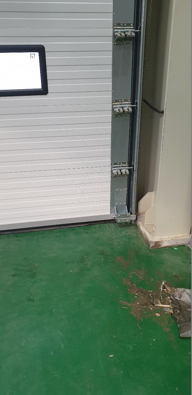 오버헤드도어_제일볼트 시흥공장(매화산업단지)7.jpg